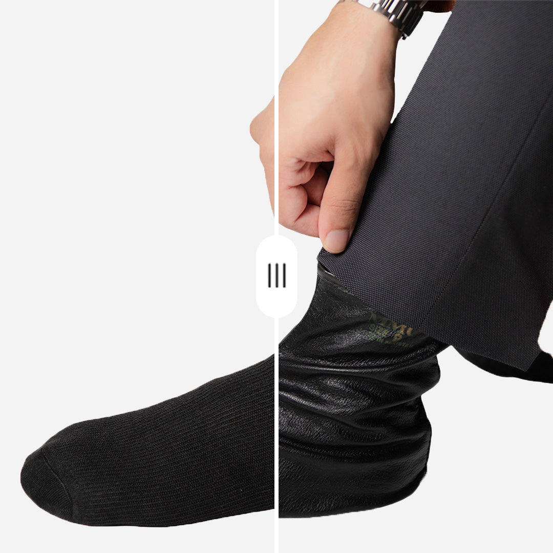a slider in middle displaying half section as wudhu socks and half section as leather khuff